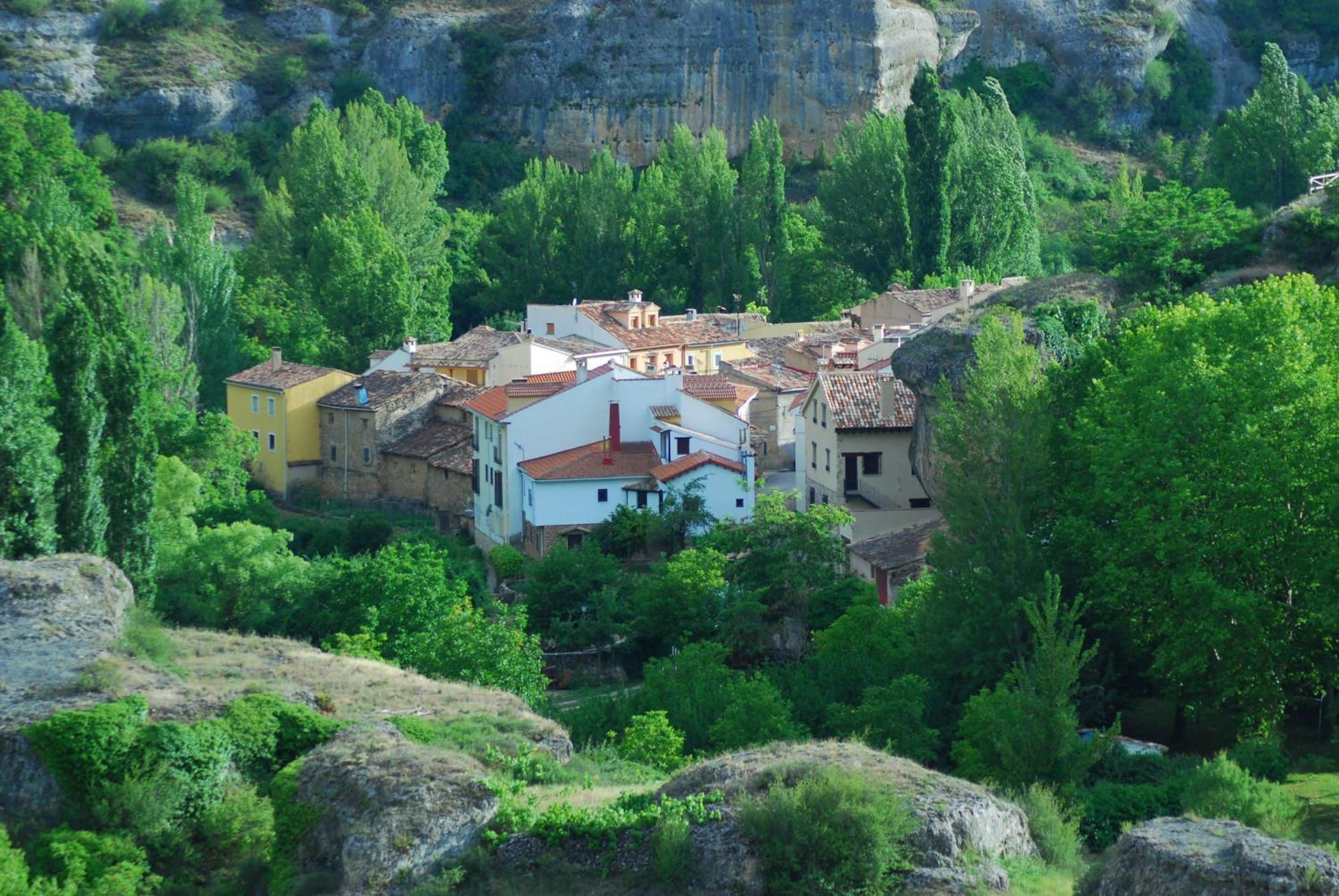 ホテル La Noguera Palomera エクステリア 写真