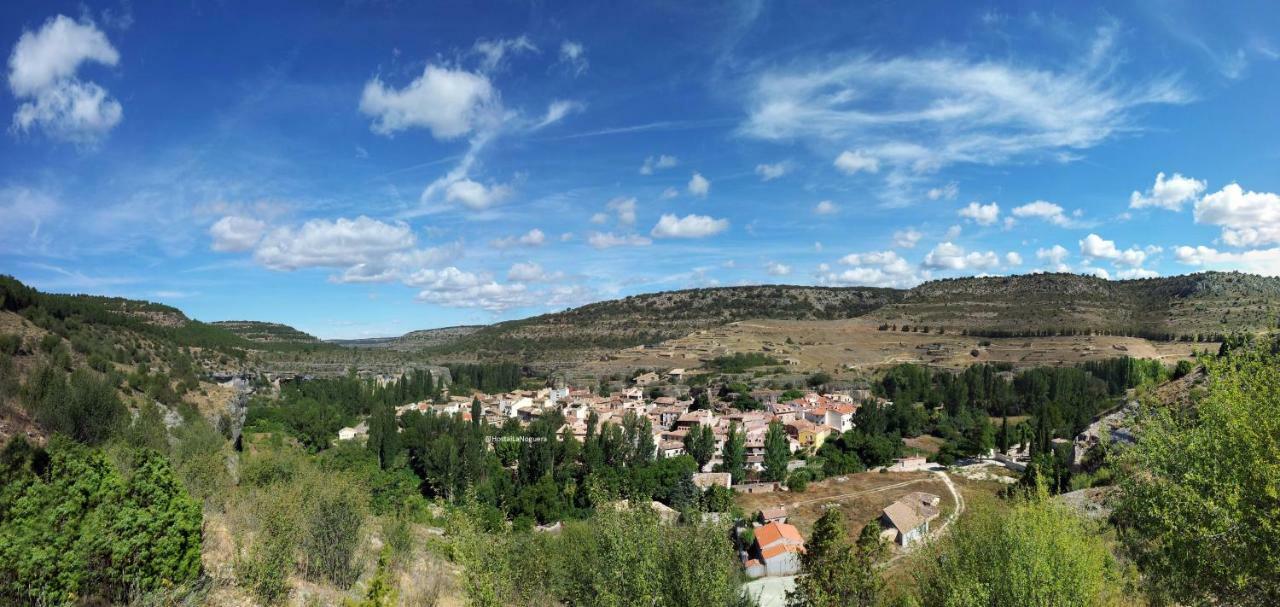 ホテル La Noguera Palomera エクステリア 写真